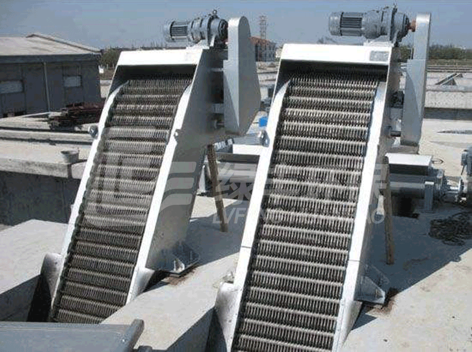 回轉(zhuǎn)式格柵除污機(jī)怎么選型?